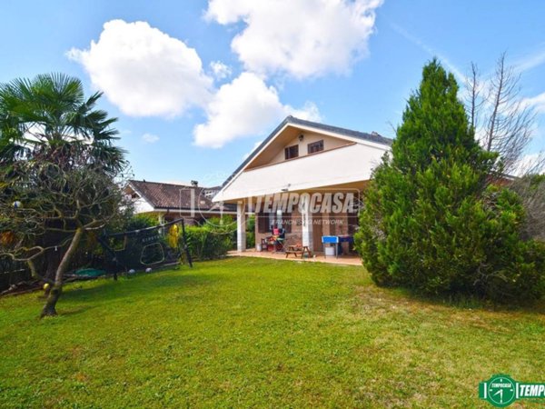 casa indipendente in vendita a Rivarossa