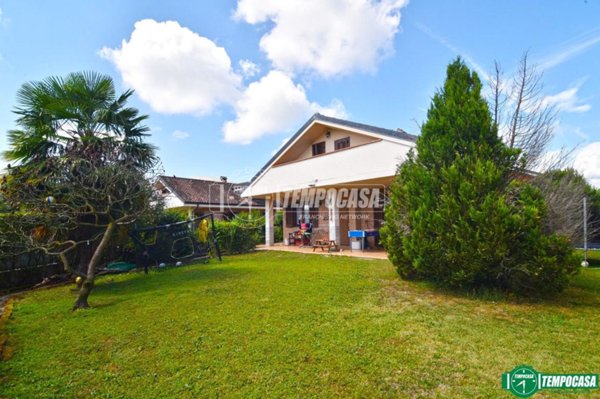 casa indipendente in vendita a Rivarossa