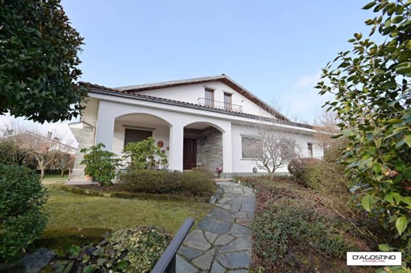 casa indipendente in vendita a Rivarossa