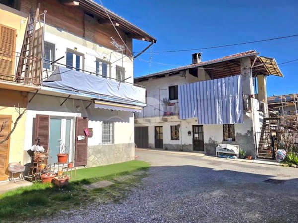 casa indipendente in vendita a Rivarossa