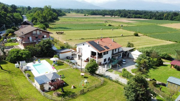 casa indipendente in vendita a Rivarossa