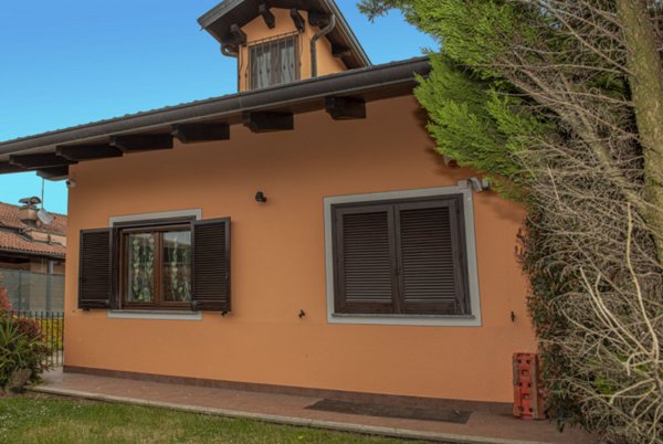 casa indipendente in vendita a Rivarossa