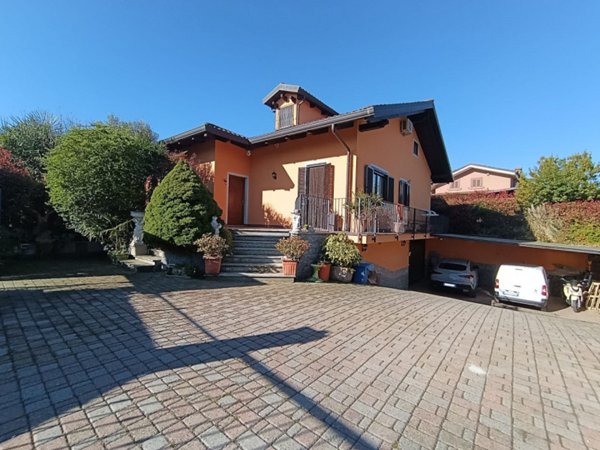 casa indipendente in vendita a Rivarossa