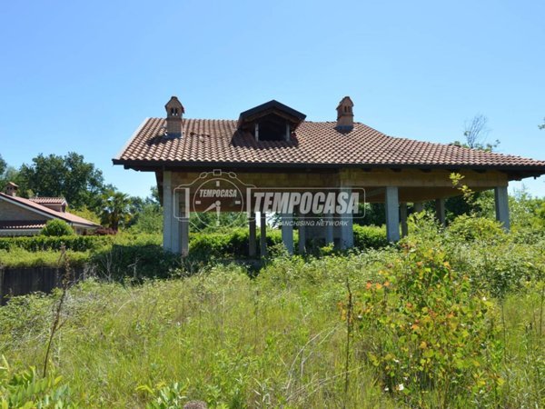 casa indipendente in vendita a Rivarossa