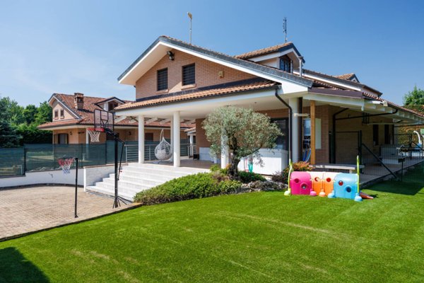 casa indipendente in vendita a Rivarossa