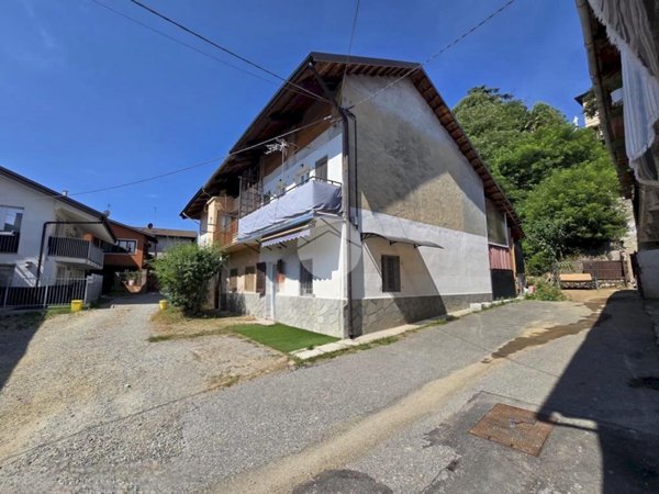 casa indipendente in vendita a Rivarossa