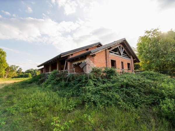 casa indipendente in vendita a Rivarossa