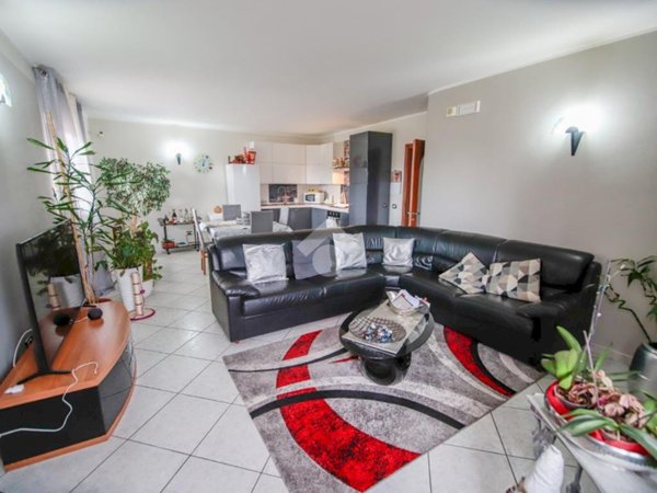 casa indipendente in vendita a Rivarossa