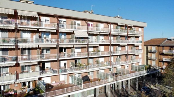 appartamento in vendita a Rivoli in zona Cascine Vica