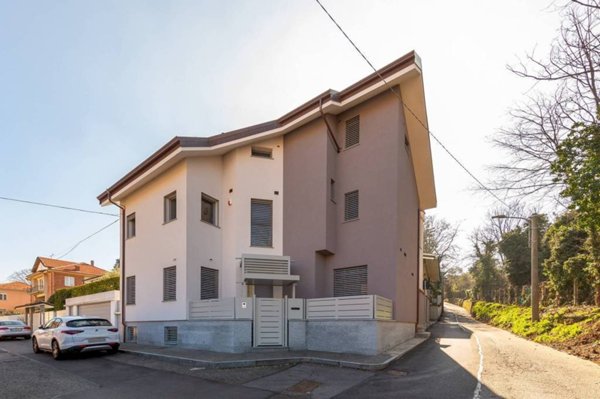 casa indipendente in vendita a Rivoli