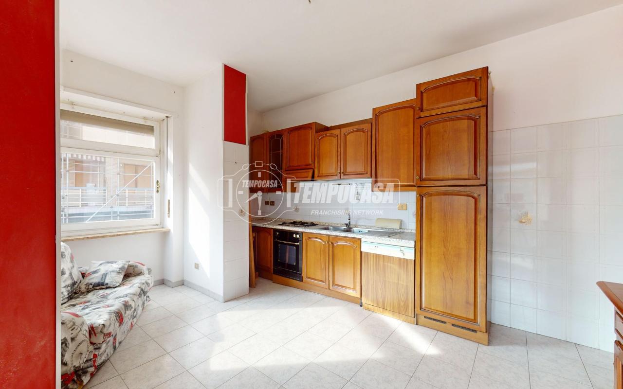 appartamento in vendita a Rivoli in zona Cascine Vica
