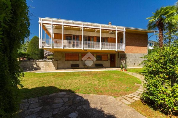 casa indipendente in vendita a Rivoli