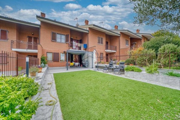 casa indipendente in vendita a Rivoli