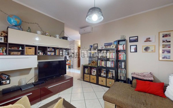 appartamento in vendita a Rivoli in zona Cascine Vica