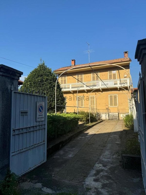 casa indipendente in vendita a Rivoli