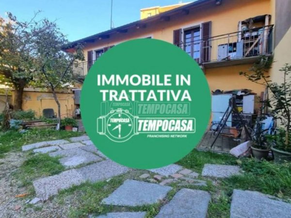 casa indipendente in vendita a Rivoli in zona Cascine Vica