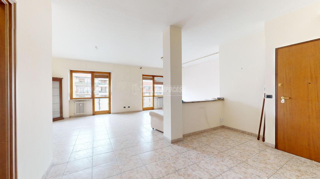 appartamento in vendita a Rivoli in zona Cascine Vica