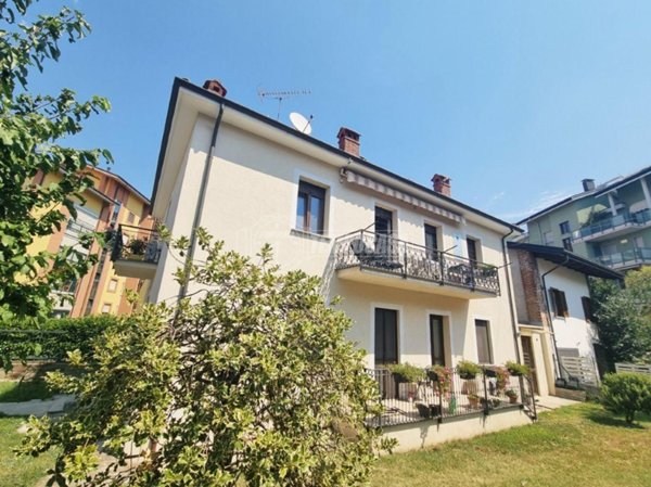 appartamento in vendita a Rivoli in zona Cascine Vica