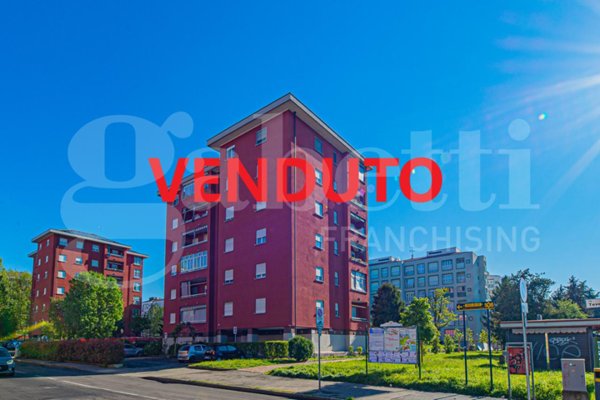 appartamento in vendita a Rivoli in zona Cascine Vica