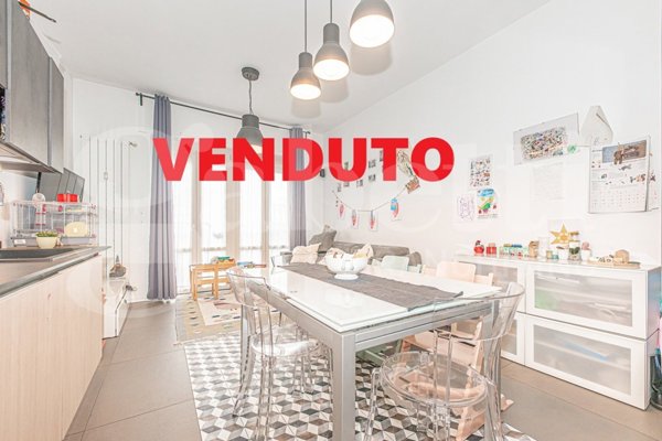 appartamento in vendita a Rivoli in zona Cascine Vica