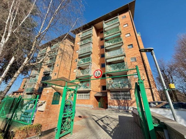 appartamento in vendita a Rivoli in zona Cascine Vica