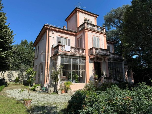 casa indipendente in vendita a Rivoli