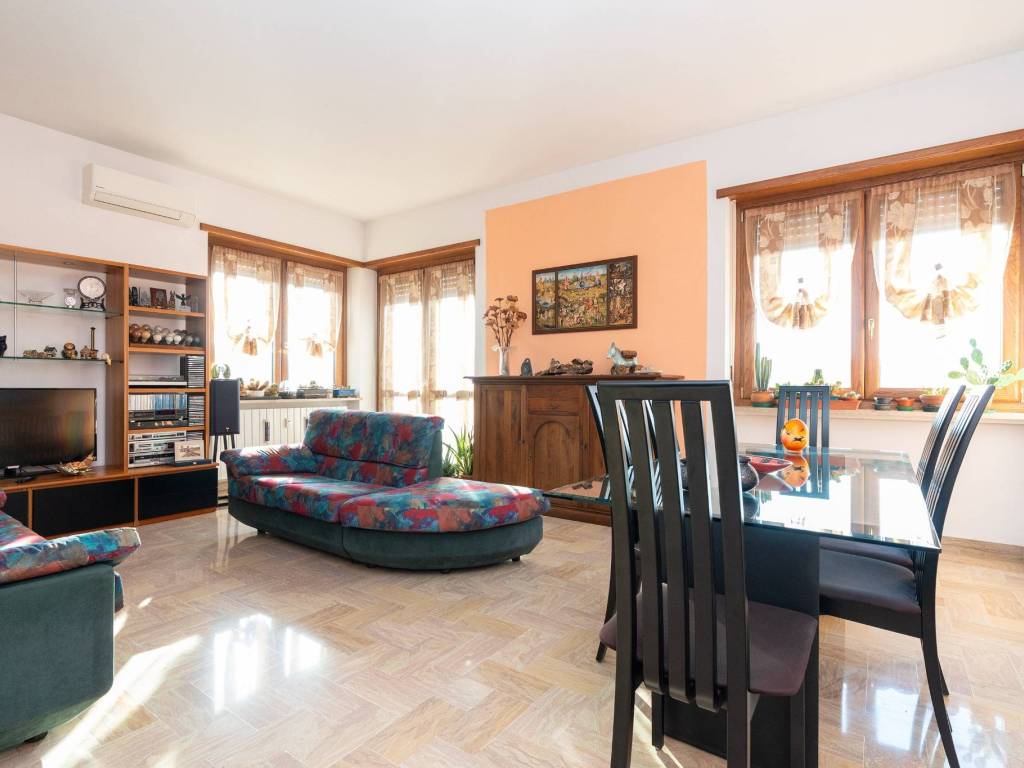 appartamento in vendita a Rivoli