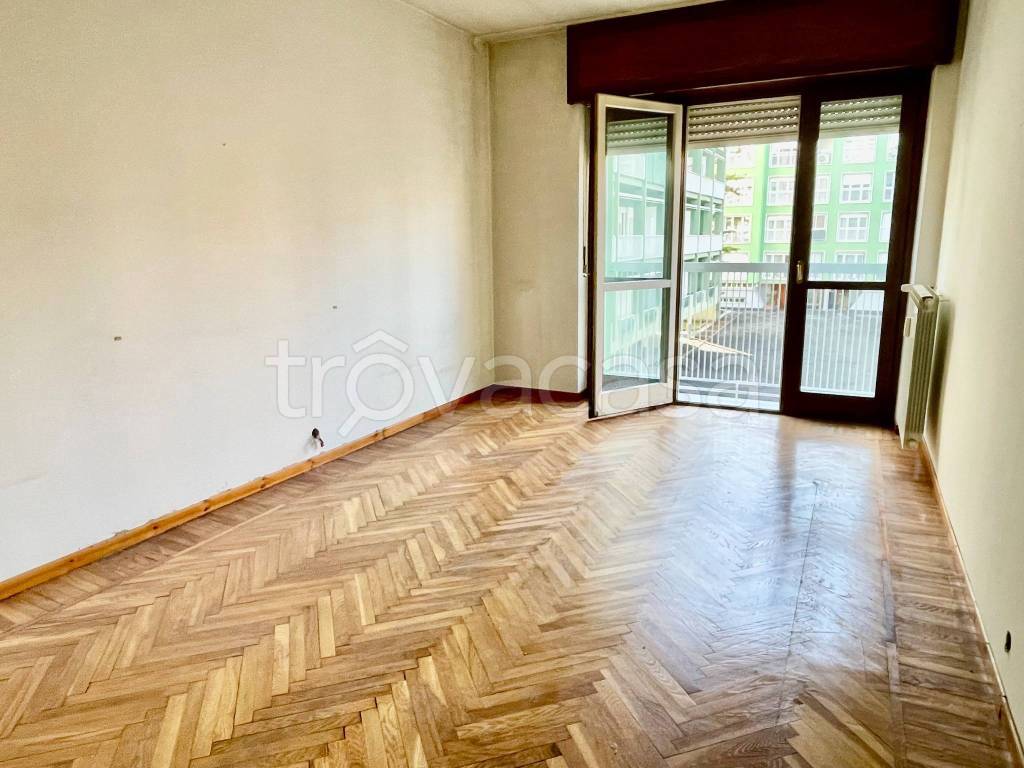appartamento in vendita a Rivoli in zona Cascine Vica