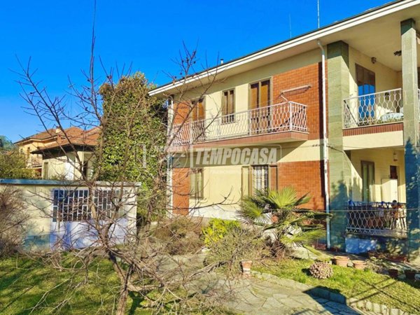 casa indipendente in vendita a Rivoli