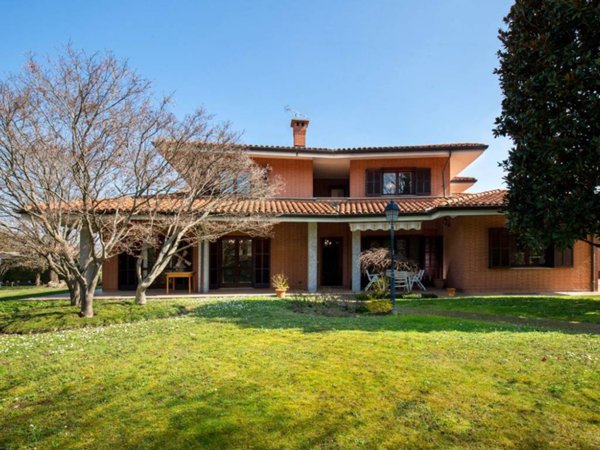 casa indipendente in vendita a Rivoli