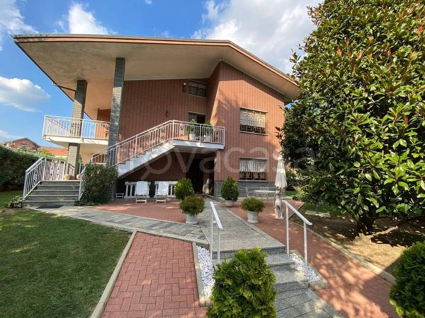 casa indipendente in vendita a Rivoli