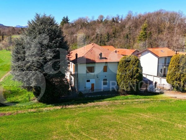 casa indipendente in vendita a Rivoli