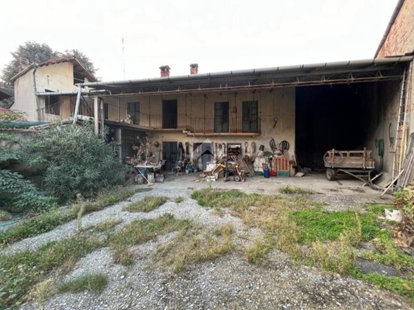 casa indipendente in vendita a Rivoli