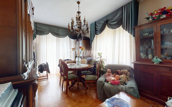 appartamento in vendita a Rivoli in zona Cascine Vica