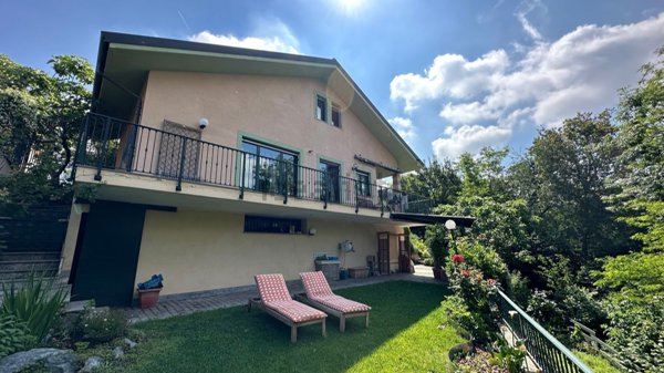 casa indipendente in vendita a Rivoli