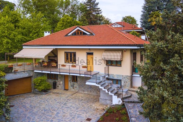 casa indipendente in vendita a Rivoli
