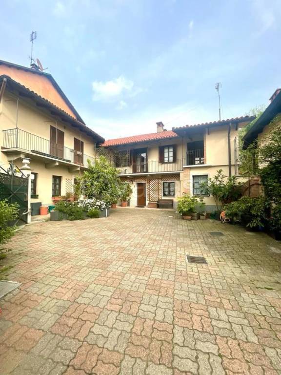 casa indipendente in vendita a Rivoli