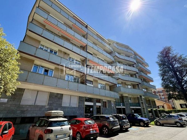 appartamento in vendita a Rivoli in zona Cascine Vica
