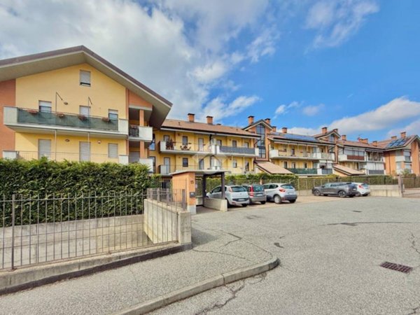appartamento in vendita a Rivoli in zona Bruere
