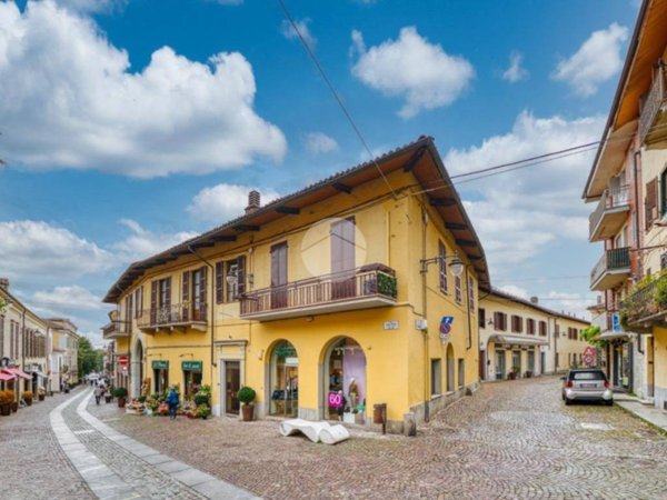negozio in vendita a Rivoli
