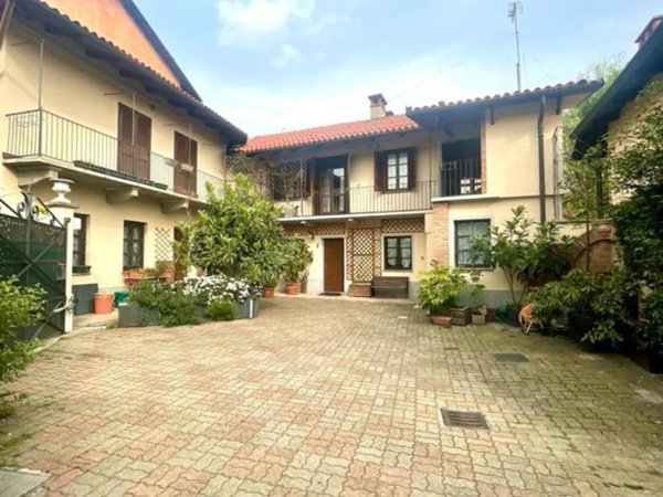 casa indipendente in vendita a Rivoli