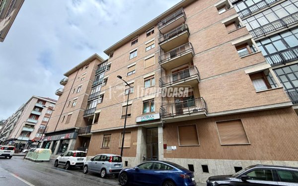 appartamento in vendita a Rivoli in zona Tetti Neirotti