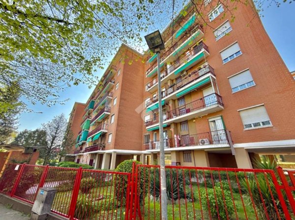 appartamento in vendita a Rivoli in zona Cascine Vica
