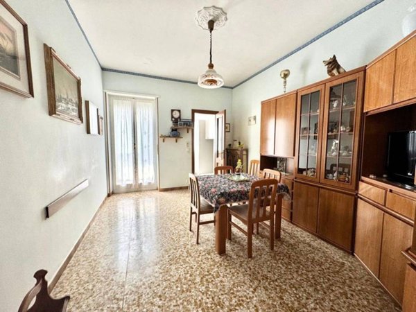 appartamento in vendita a Rivoli in zona Cascine Vica