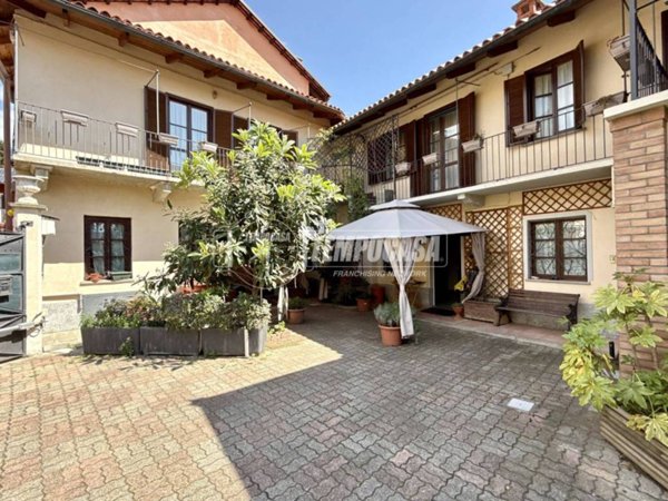 casa indipendente in vendita a Rivoli