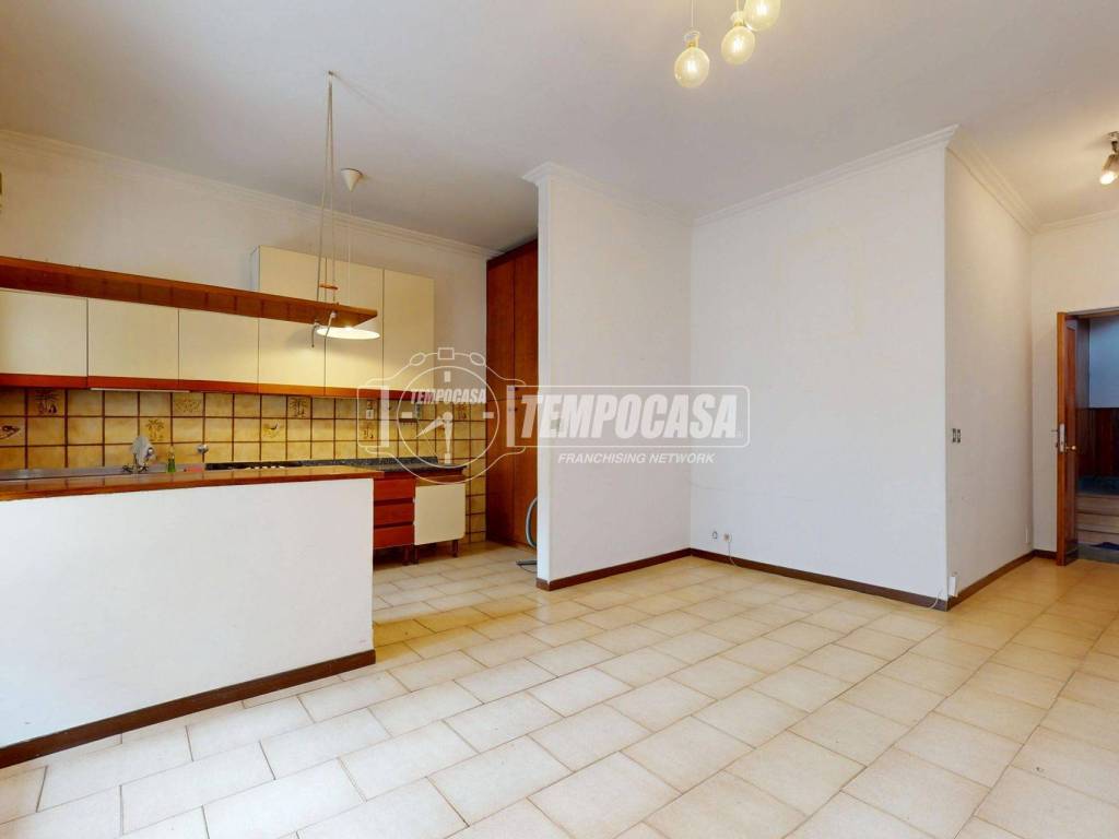 appartamento in vendita a Rivoli in zona Bruere