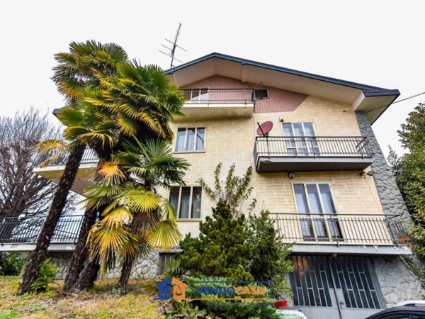 casa indipendente in vendita a Rivoli