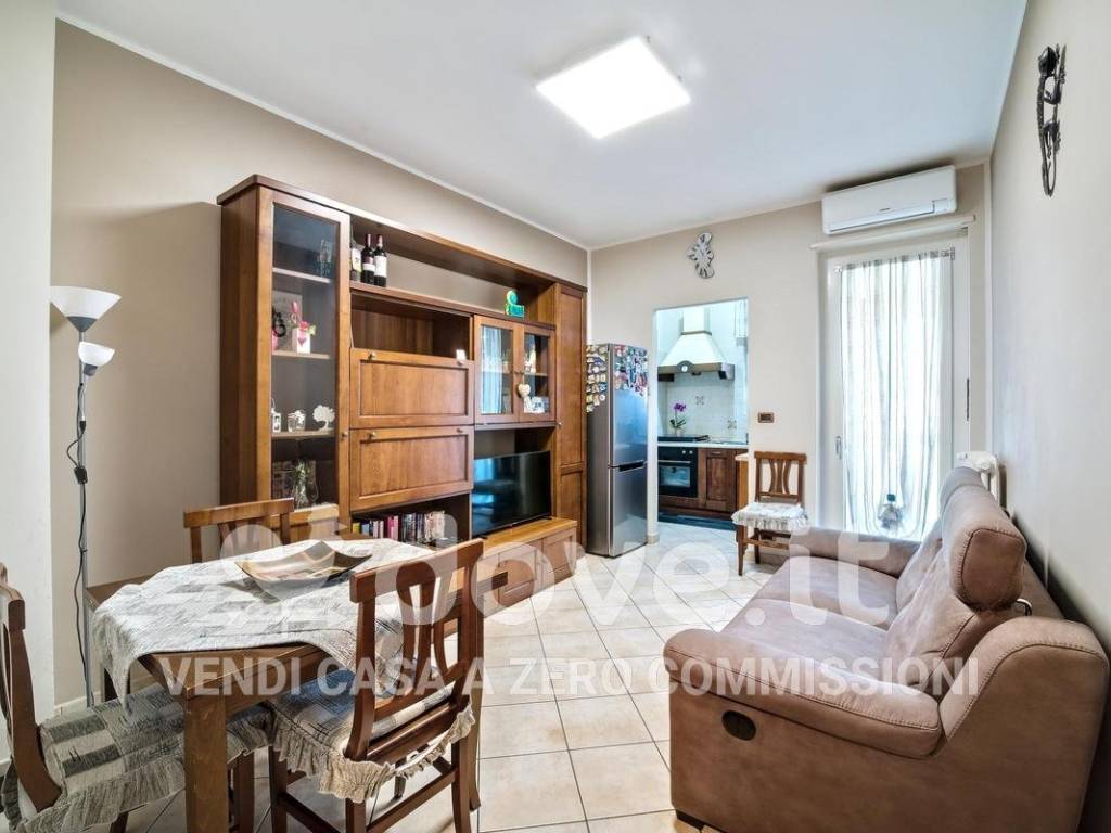 appartamento in vendita a Rivoli in zona Cascine Vica