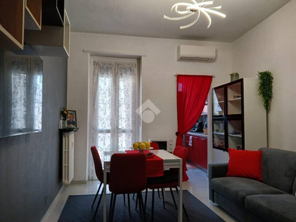 appartamento in vendita a Rivoli in zona Cascine Vica