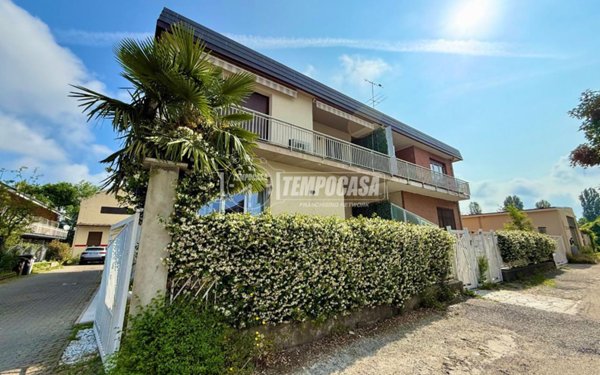 appartamento in vendita a Rivoli in zona Tetti Neirotti